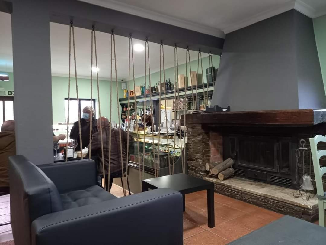 D'Aqui E D'Acola - Pardieiros Extérieur photo